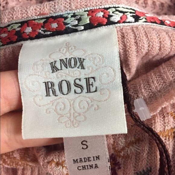 New Knox Rose pink embroidered sweater Small - Picture 6 of 7